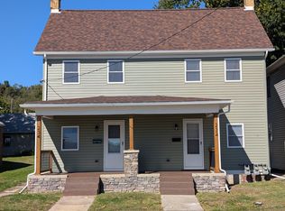 234 Line Ave, Ellwood City, PA 16117