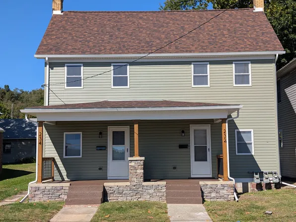 234 Line Ave, Ellwood City, PA 16117