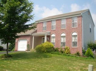 189 Abbey Dr, Royersford, PA 19468