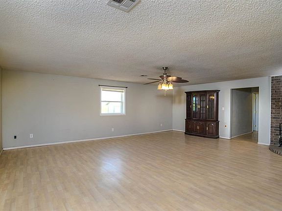 4th image of 7609 N Bethel Rd