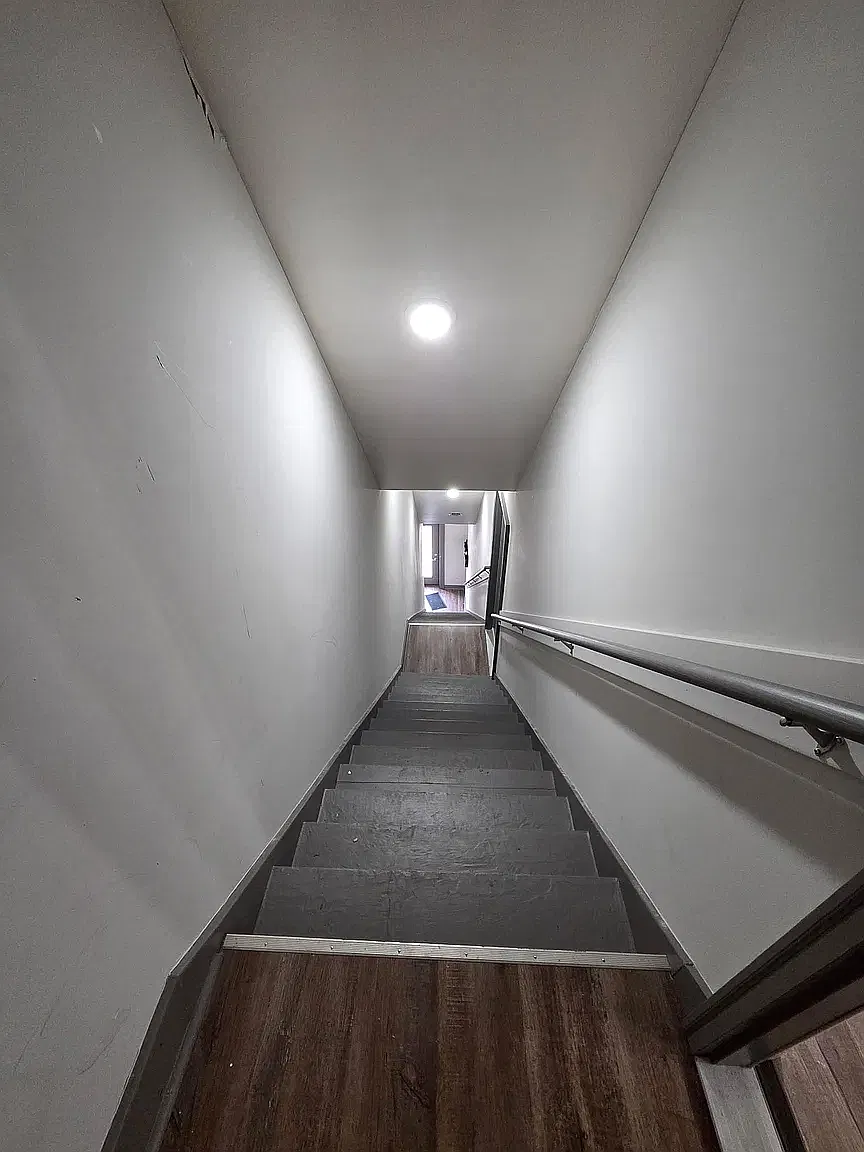 2 bed, 900 sqft, $1,425 — Photo 2