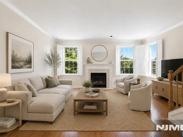 427 Hartford Drive #4028, Nutley, NJ 07110