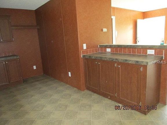 4th image of 31225 Lakeside Dr