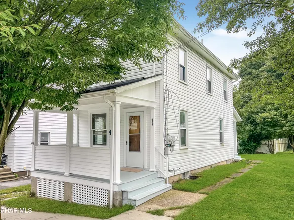 209 S Julian St, Ebensburg, PA 15931