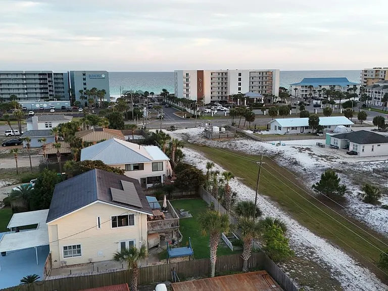 723 Sailfish Dr — Photo 48