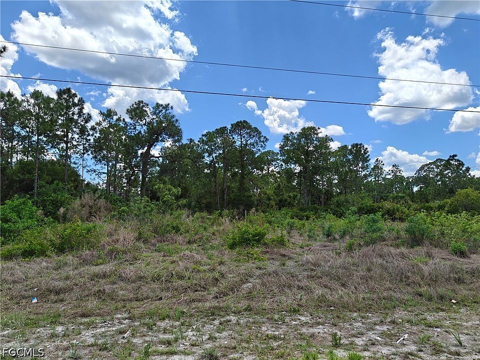 2nd image of 1824 Marlboro Ln