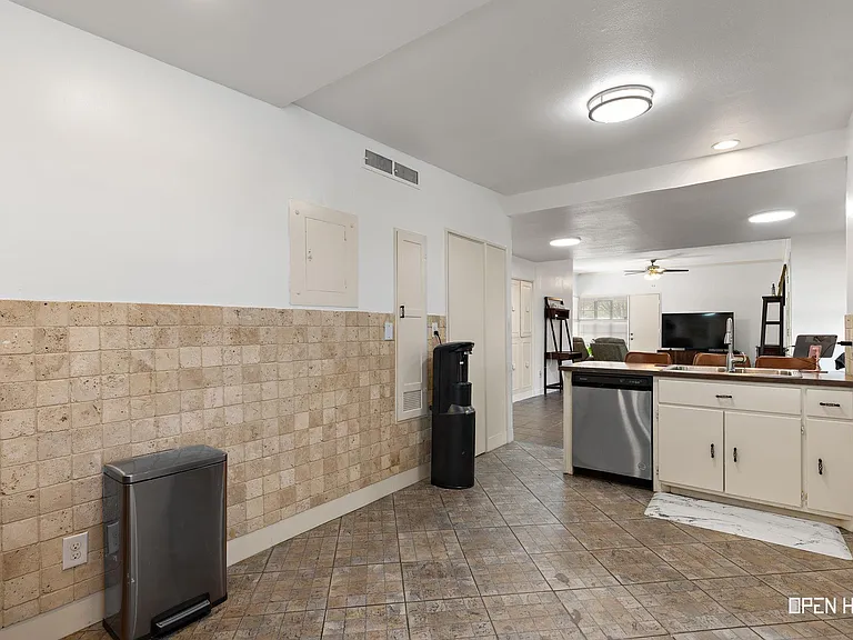 2904 Sturdevandt Pl — Photo 15