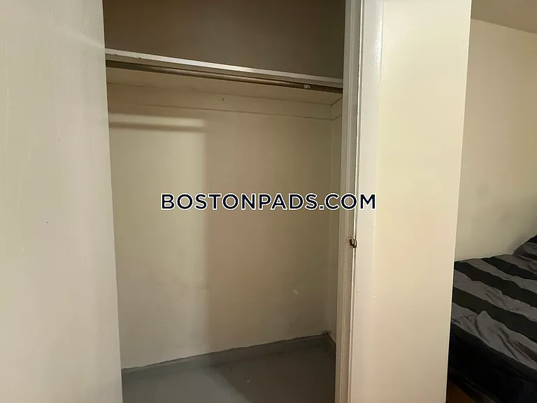 64 Pleasant St #1 — Photo 21