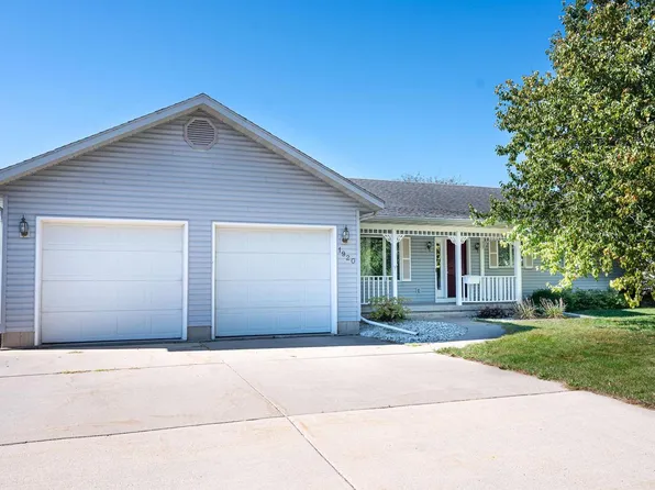 1920 Blue Mounds Street, Black Earth, WI 53515