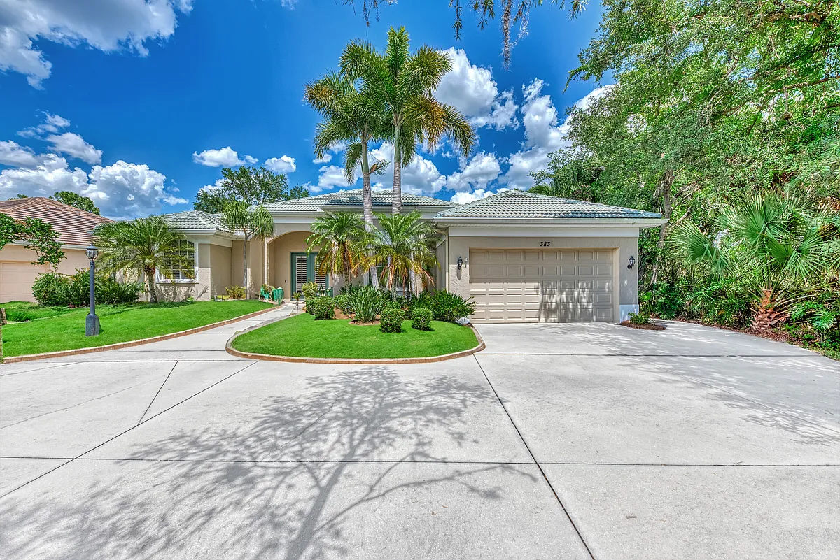 Plenty of room for parking - 383 Cedarbrook Ct