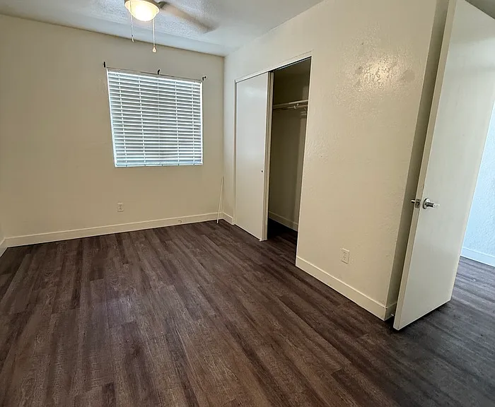 1701 N Park Ave #8 — Photo 5