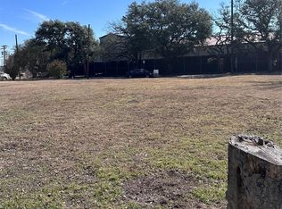 1404 E 21st St, Bryan, TX 77803