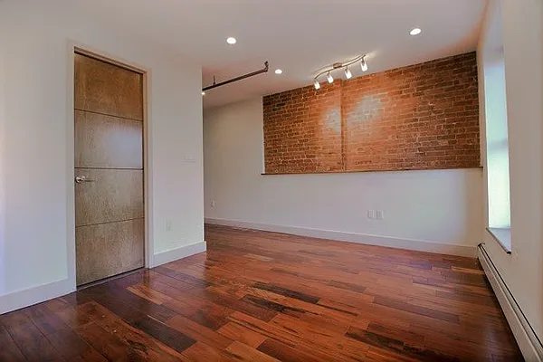 Rented by Brooklyn Rentals NYC | media 18