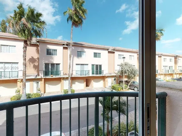 2107 SE 10th Ave APT 831, Fort Lauderdale, FL 33316