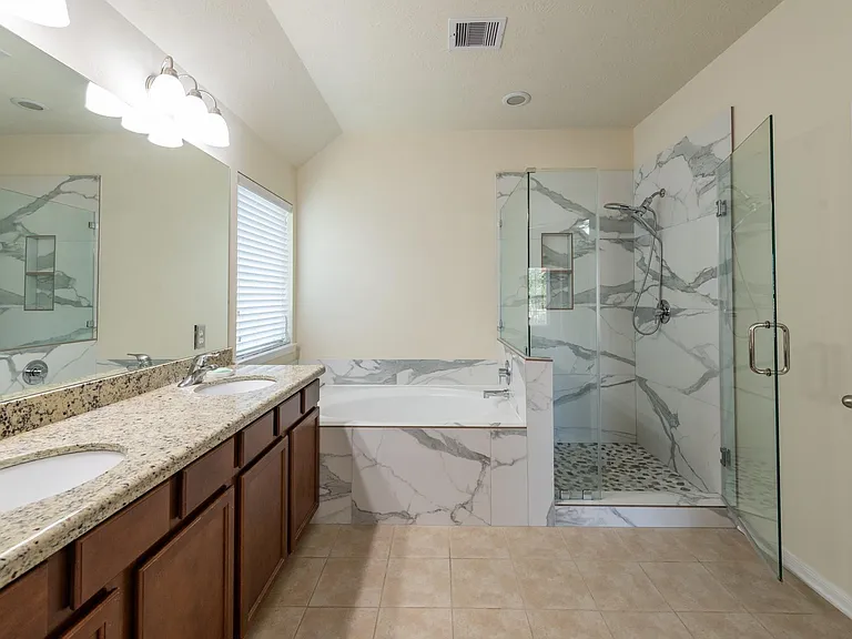 6402 Addlestone Ridge Ln — Photo 14