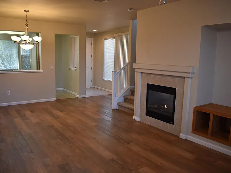 1114 Villaggio Cir — Photo 7