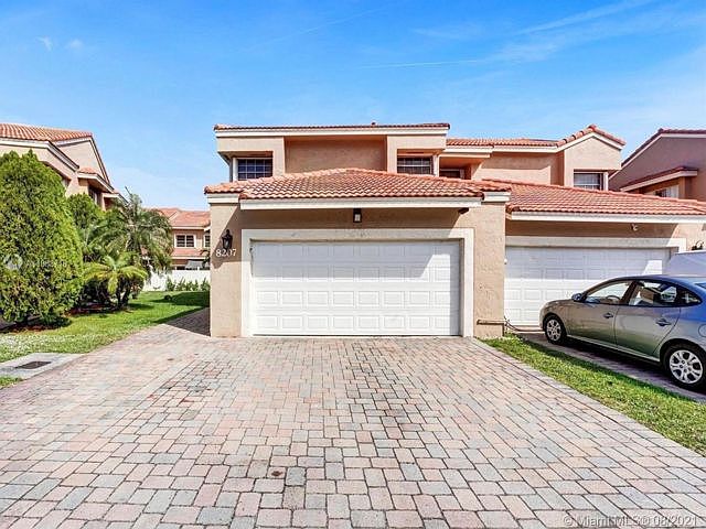 1st image of 8207 NW 191st Ln #34L