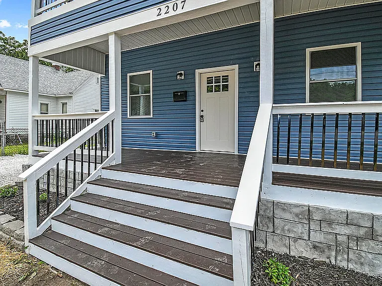 2207 N Kellett Ave — Photo 7
