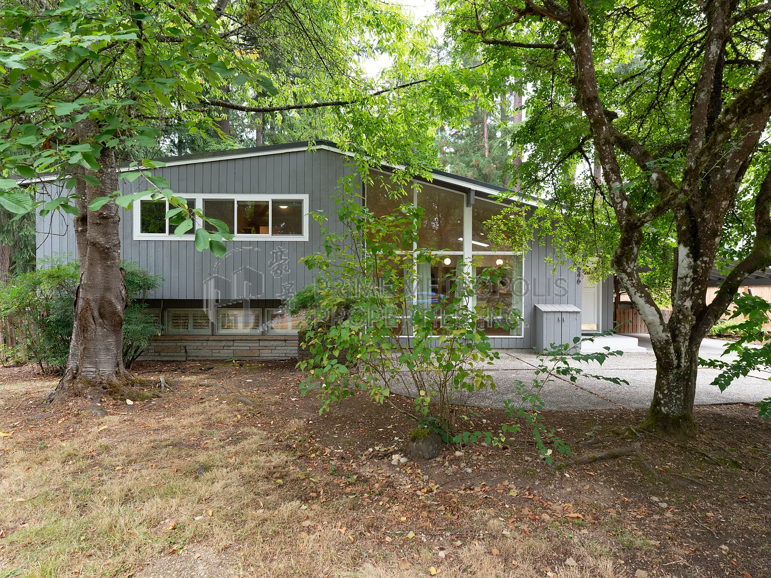 1646 152nd Ave SE Bellevue WA 98007 LCG - 1 — Photo 2