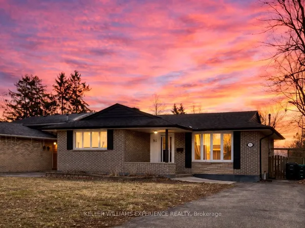 91 Cundles Rd E, Barrie, ON L4M 2Z8