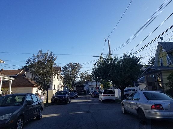 4th image of 196 Lexington Ave