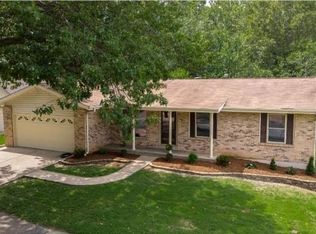 2922 Coram Dr, Saint Louis, MO