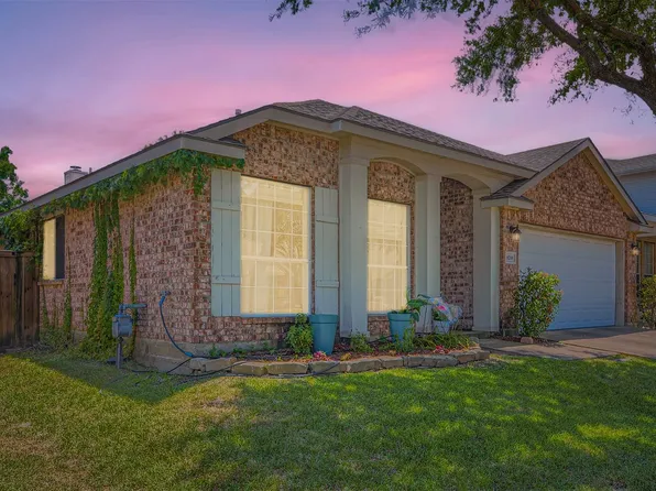 6208 Hillcrest Dr, Sachse, TX 75048