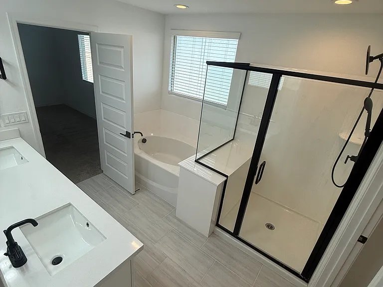 9009 W Oregon Ave — Photo 17