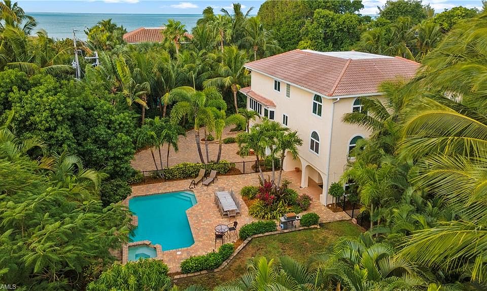 1st image of 15361 Captiva Dr