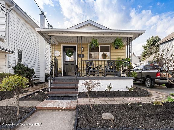 5th image of 817 Lincoln St