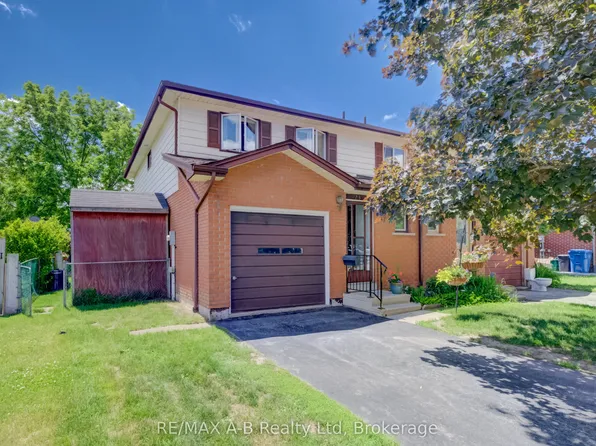 23 Galt Rd, Stratford, ON N5A 7J1