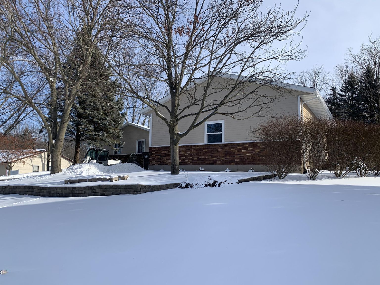 4940 Stauffer Ave SE, Kentwood, MI 49508 Zillow