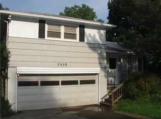 2008 Fairport Nine Mile Point Rd, Penfield, NY 14526