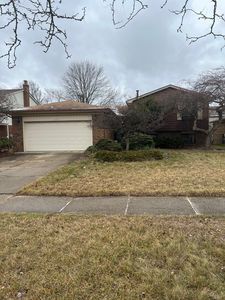 16225 Haverhill Dr, Macomb, MI, 48044