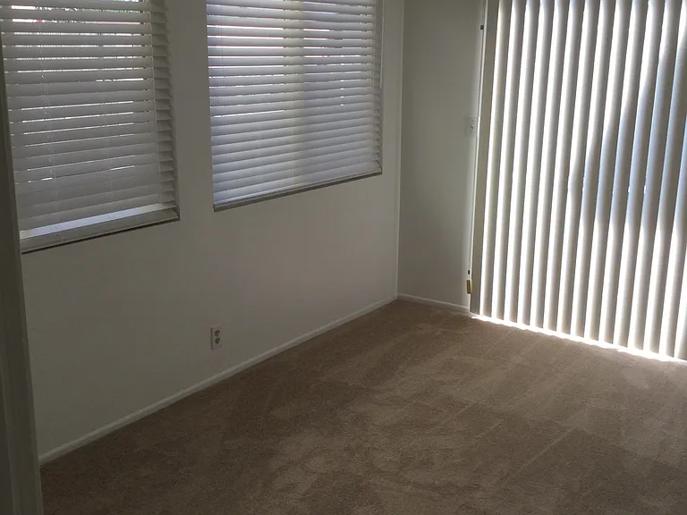 5115 Seabreeze Way — Photo 6