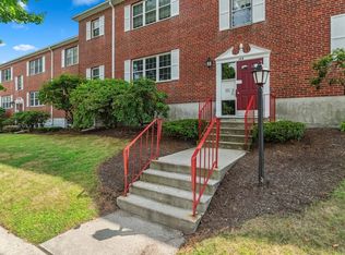 144 Lake Shore Rd APT 1, Brighton, MA 02135