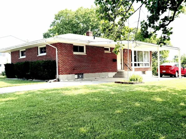 1194 Briarwood Dr, Hamilton, OH 45013