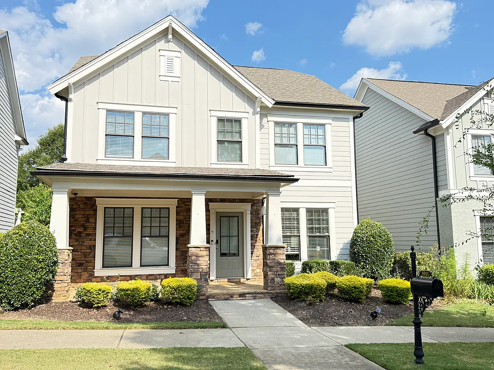 3901 Portland Trail Dr