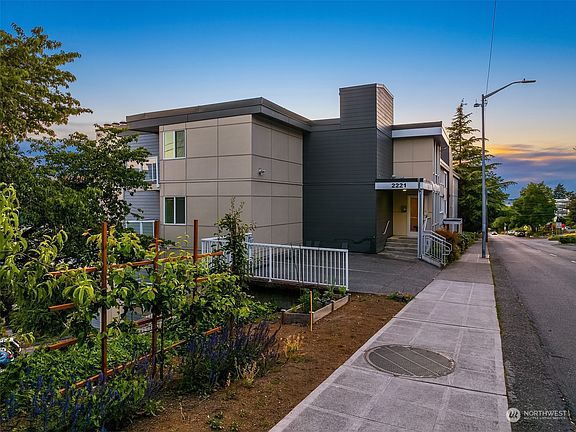 2nd image of 2221 Gilman Drive W #301