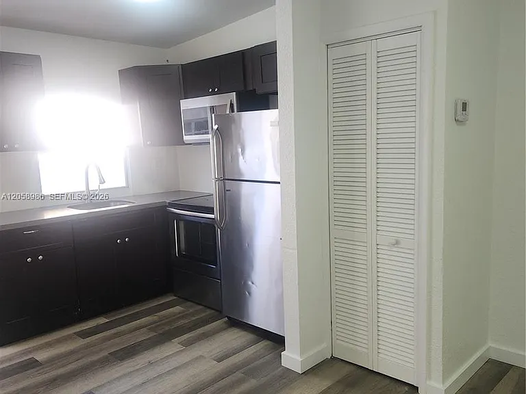 1726 SW 25th Ave #B — Photo 10