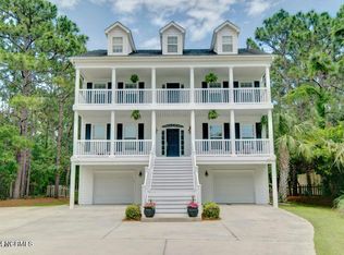 8943 Shipwatch Dr, Wilmington, NC 28412
