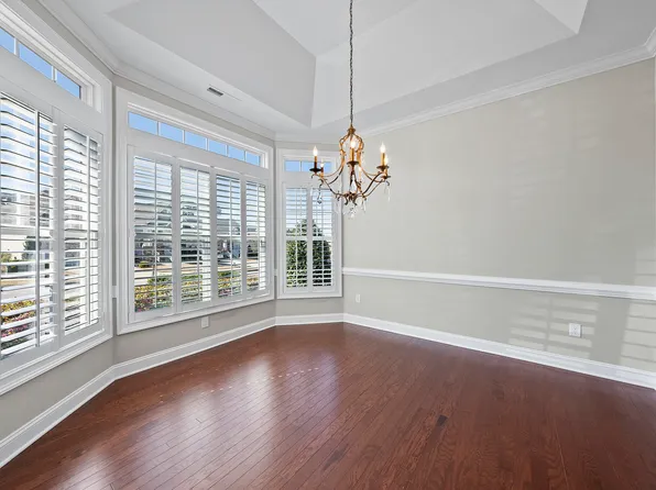 132 Sweet Vista Ln, Holly Springs, NC 27540