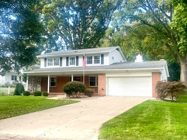 1014 Morningstar Dr, Jackson, MI 49203