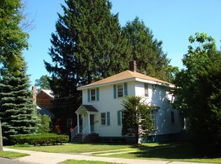 12 Chesterford Rd, Winchester, MA 01890