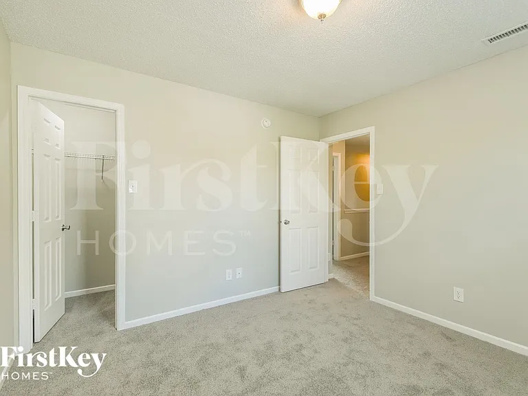 14455 Black Farm Dr — Photo 11