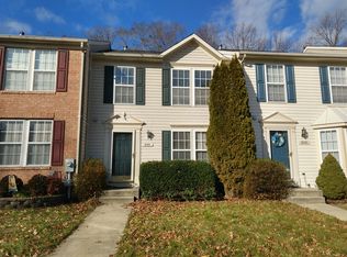 910 Deerberry Ct, Odenton, MD 21113