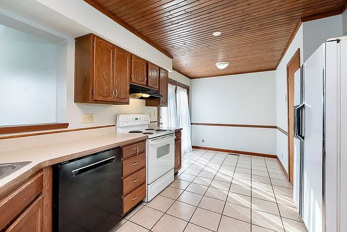 11961 Fairway Circle North Dr — Photo 13