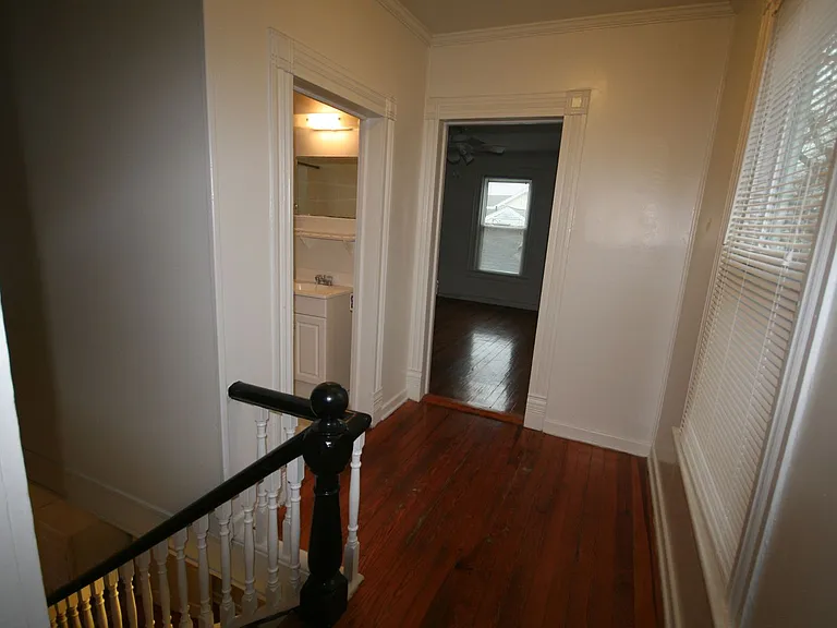 910 Lancaster St #A — Photo 9