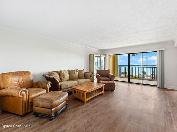 2nd image of 115 N Indian River Dr APT 419