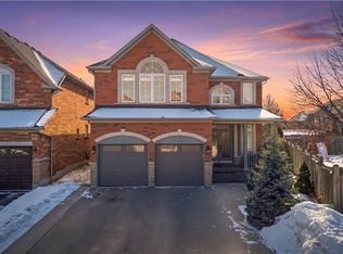2070 Willhaven Trl, Oakville, ON L6M5G3